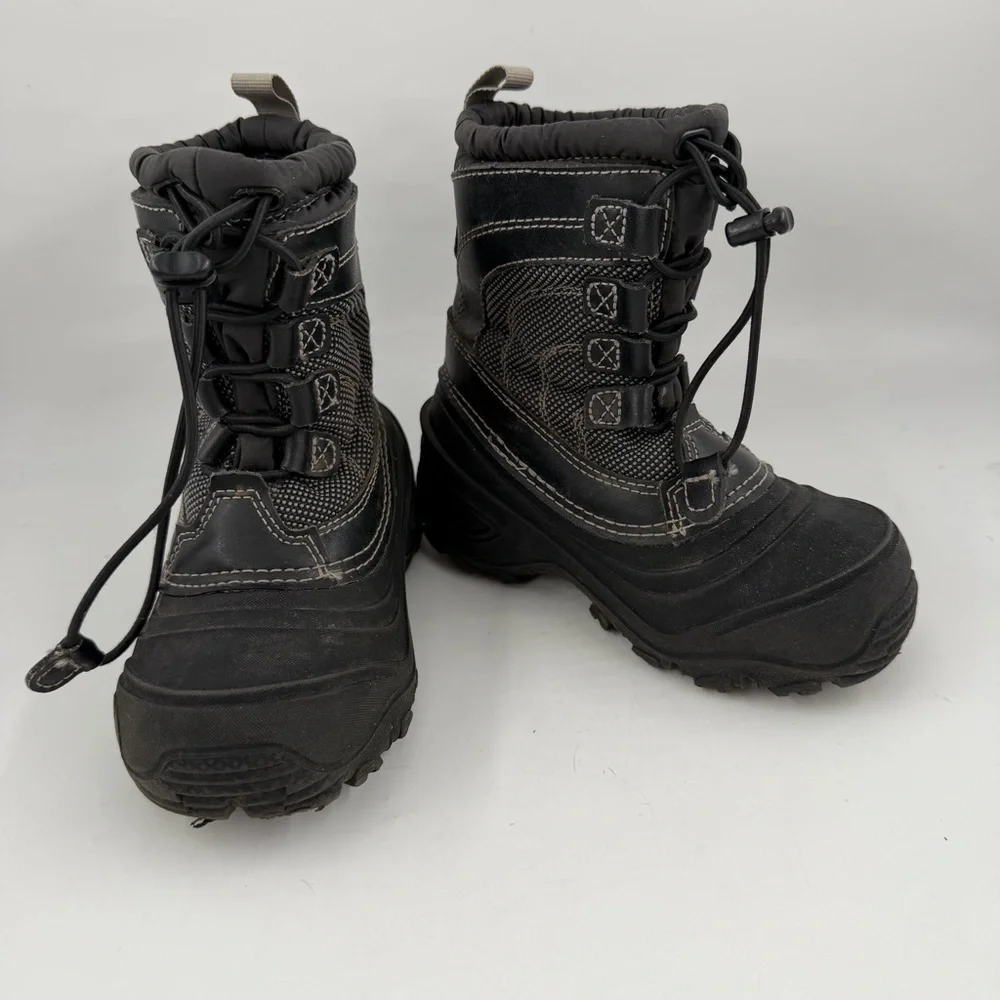 The North Face Kids Thermafelt Plus-SZ 11-Black Waterproof Insulated Snow Boots